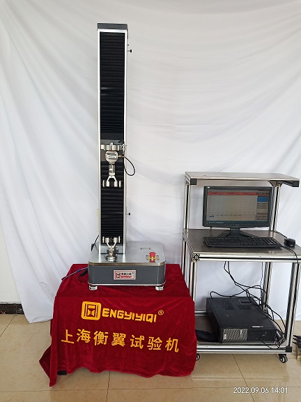 1711956542724103.jpg 推薦衡翼柔性電極材料抗拉強(qiáng)度試驗(yàn)機(jī)以質(zhì)取勝